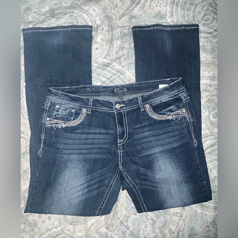 Shyanne 34E Mid Rise Bootcut Dark Bold Stitch Stretch Denim Womens Jeans Shy